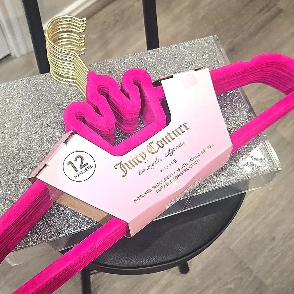 Juicy Couture‎ Home Nontched Shoulder Set Of 12 Velvet Crown Hangers- Pink